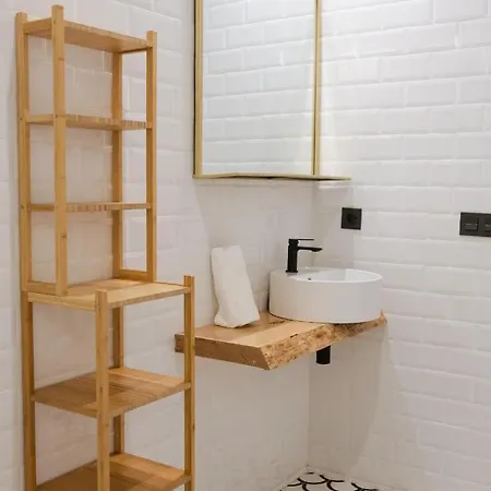 Apartamento Ziryab apartamentos 3 *